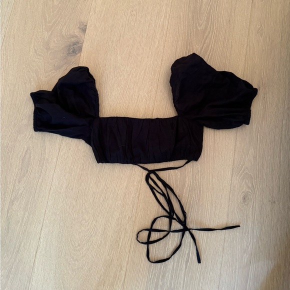 Tularosa Tops - Tularosa xxs black tie crop top